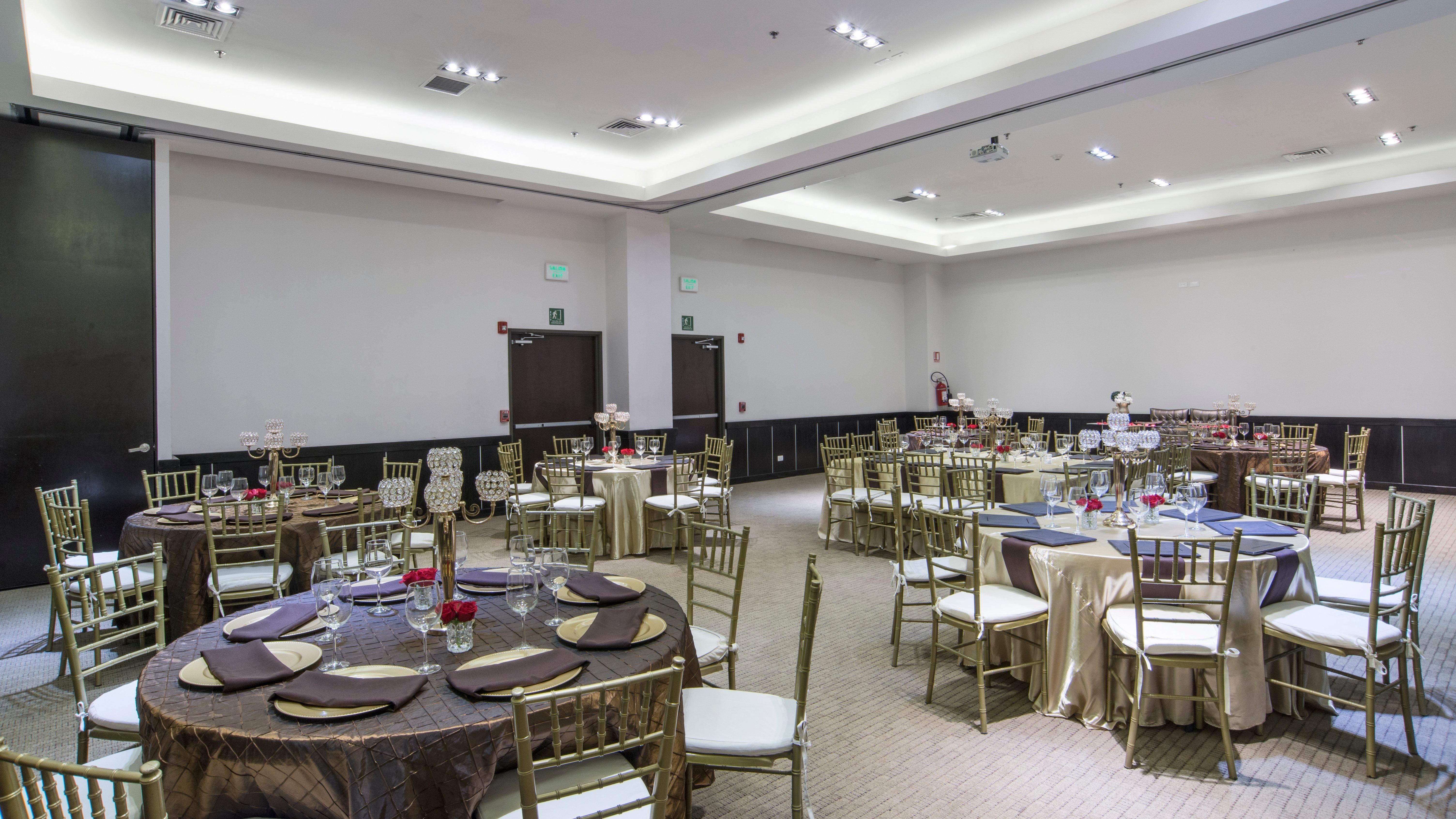 ฮอลิเดย์อินน์ เอ็กซ์เพรส ไกวมัส Guaymas ภายนอก รูปภาพ Ballroom